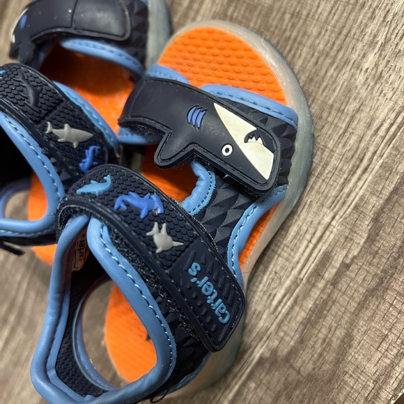 NWT Carter’s Toddler Shark Light-Up Sandals Toddler size 4 M - Picture 6 of 7